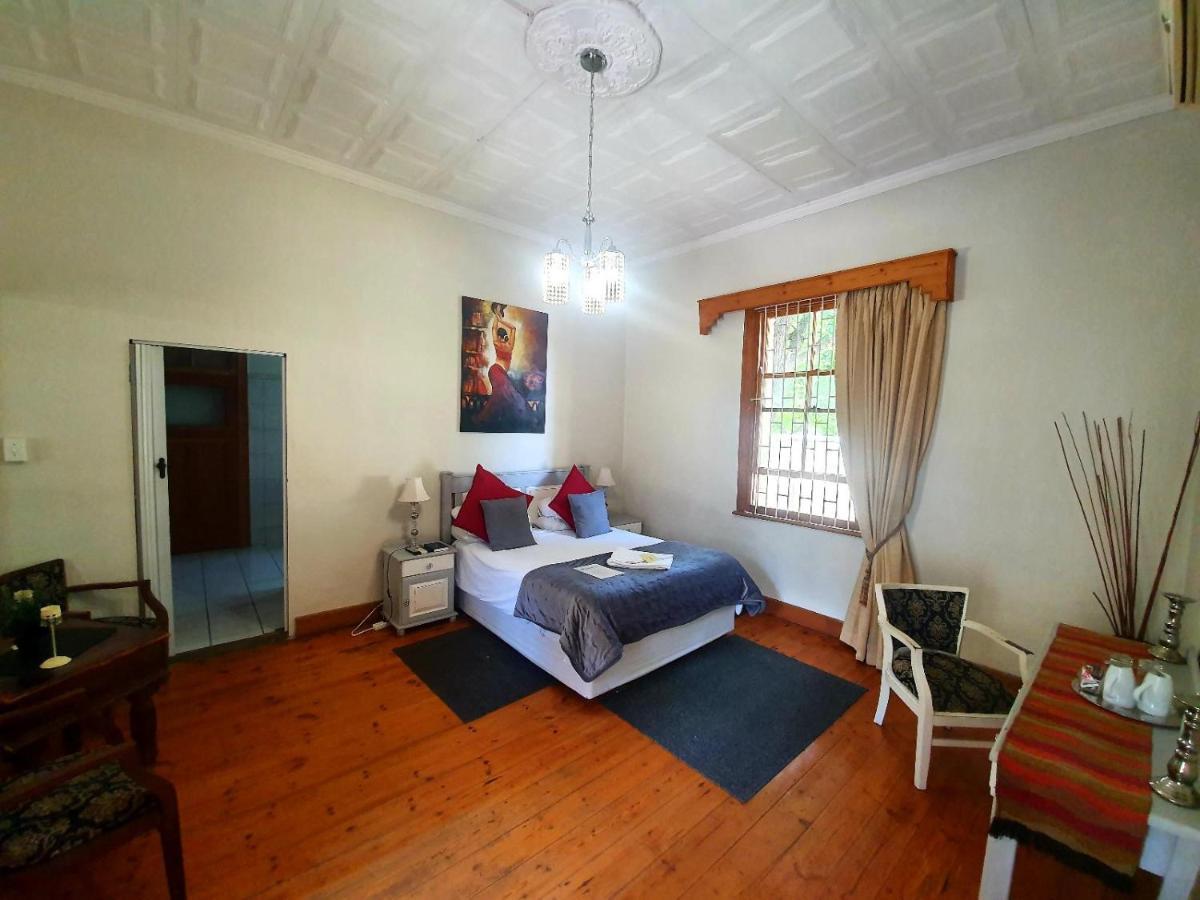 Castello Guesthouse Vryburg Exterior photo