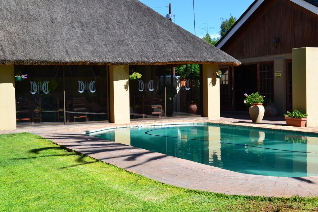 Castello Guesthouse Vryburg Exterior photo